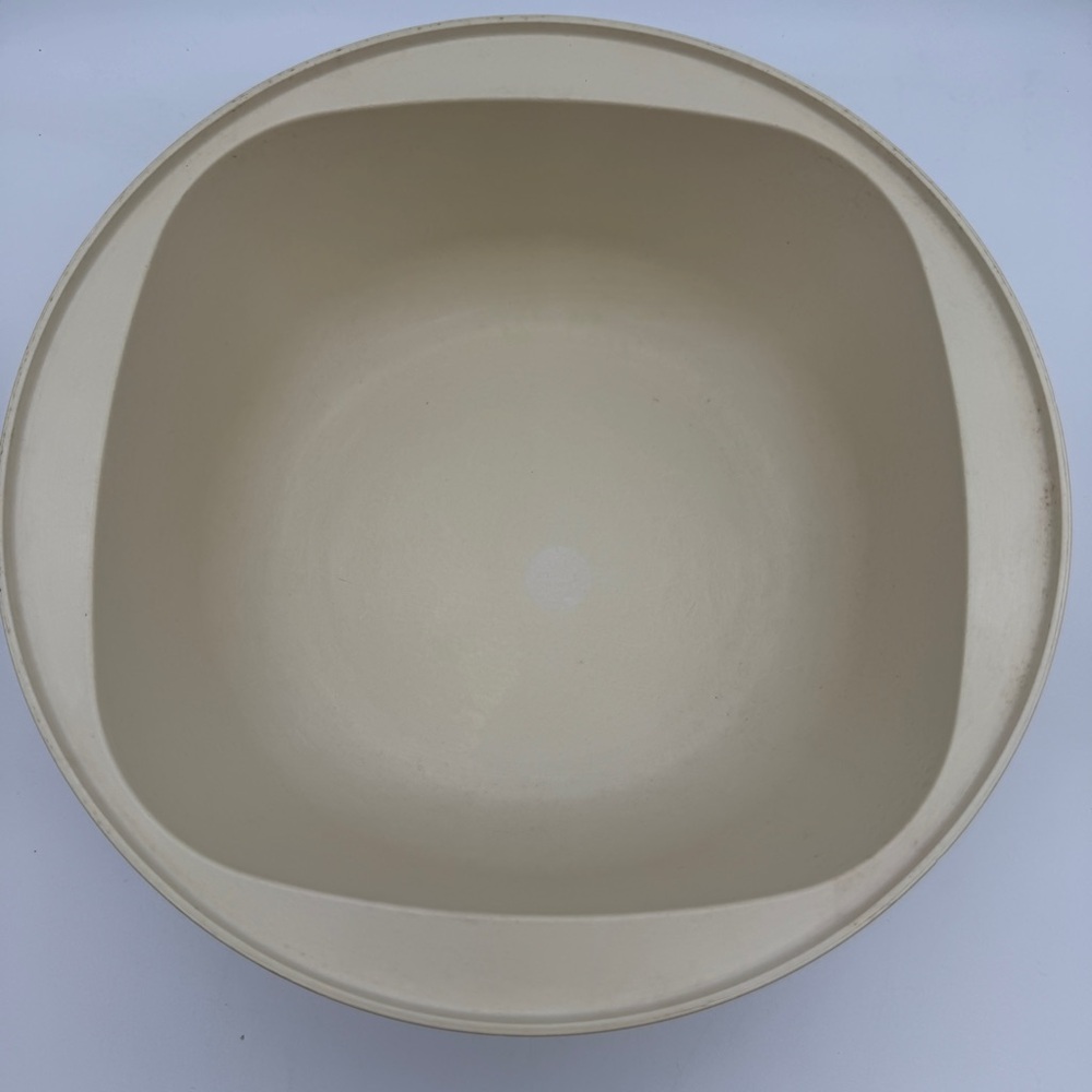 Vintage Tupperware Ultra 21 Casserole Dish 1545-l Beige No Lid Oven Or Microwave